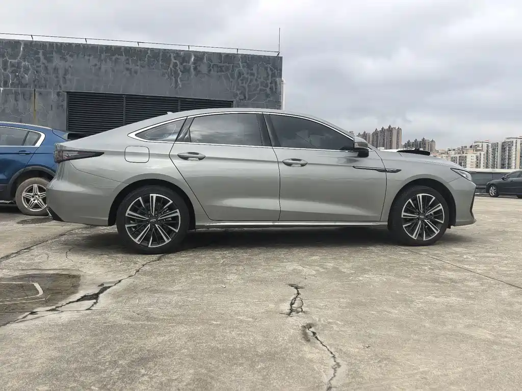 Chery Arrizo 8 PRO 2025 — фото 11