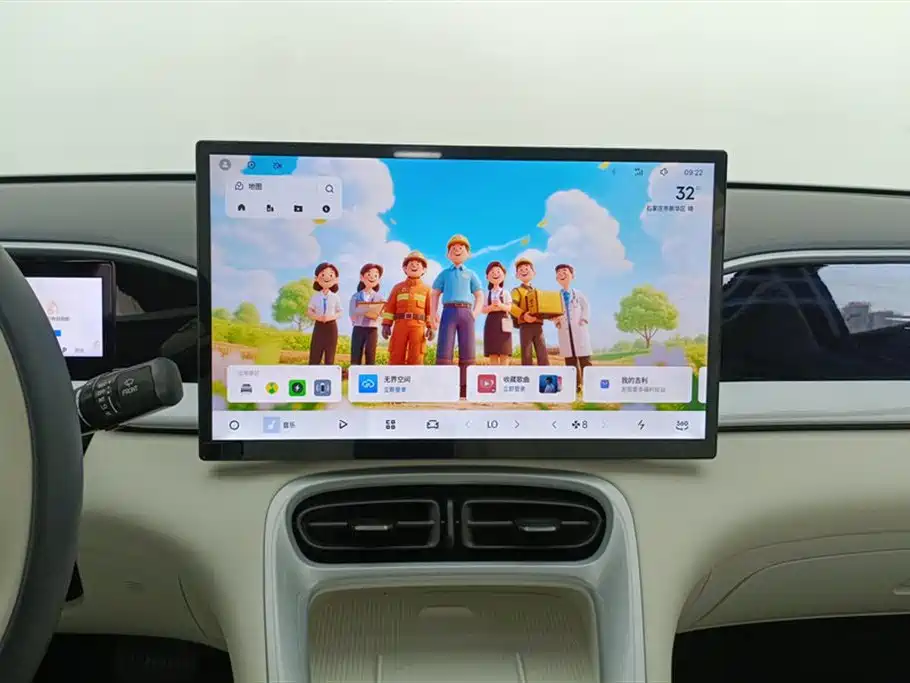 Geely Galaxy Starwish 2025 — фото 13