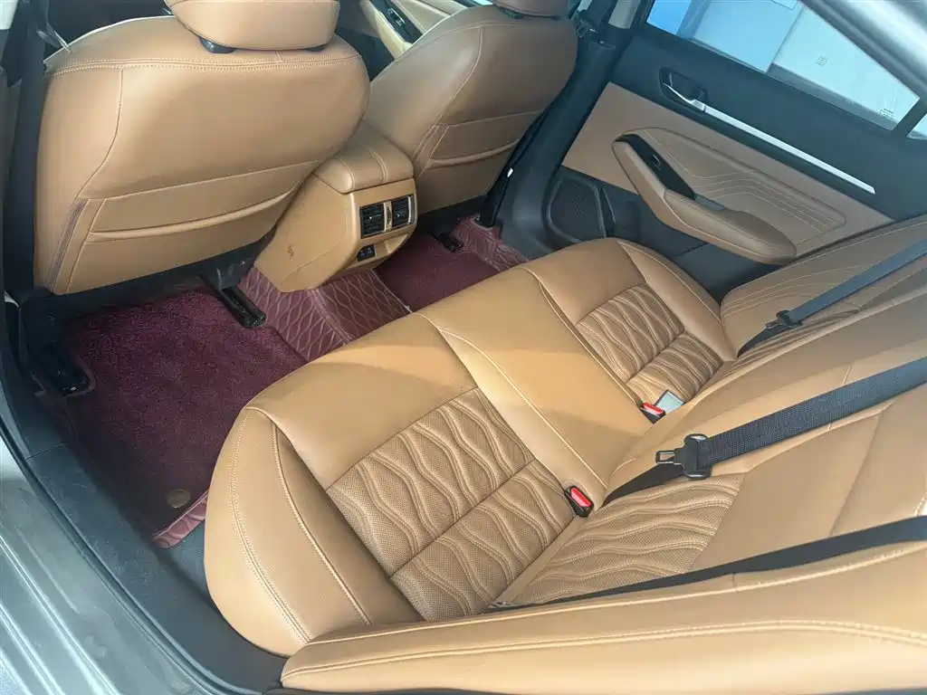 Nissan Teana 2025 — фото 13