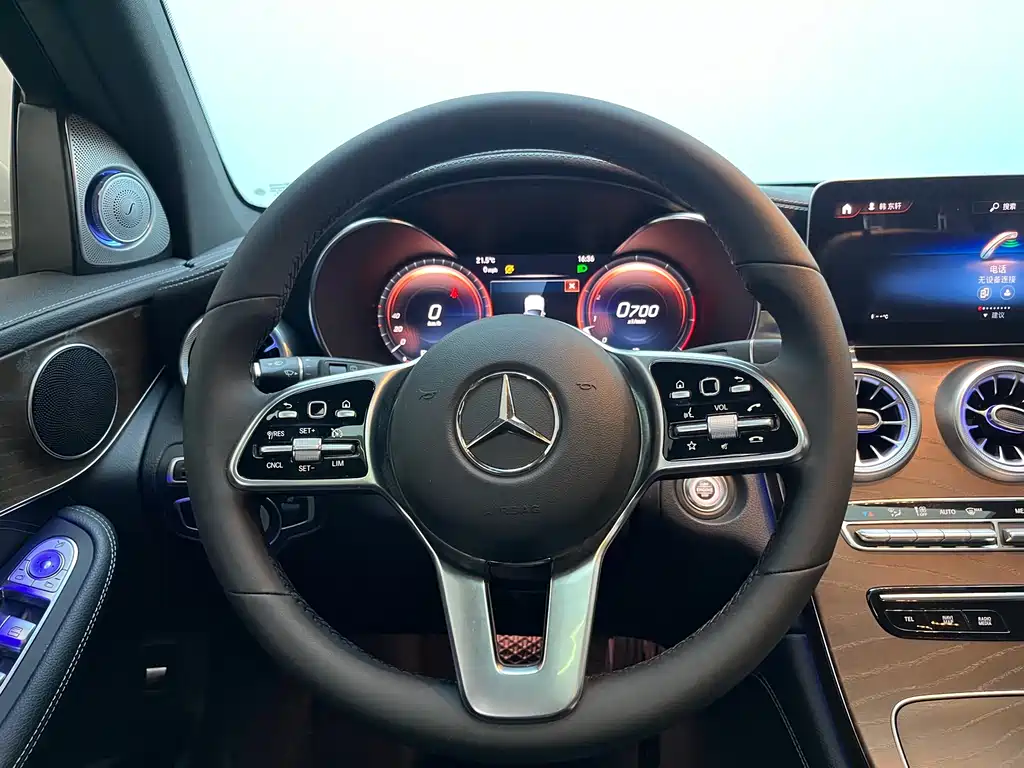 Mercedes-Benz GLC 2019 — фото 10