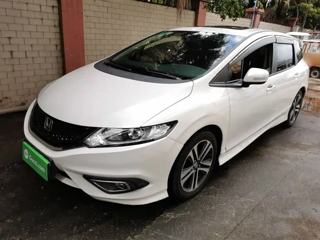 Honda Jade 2016 — фото 1