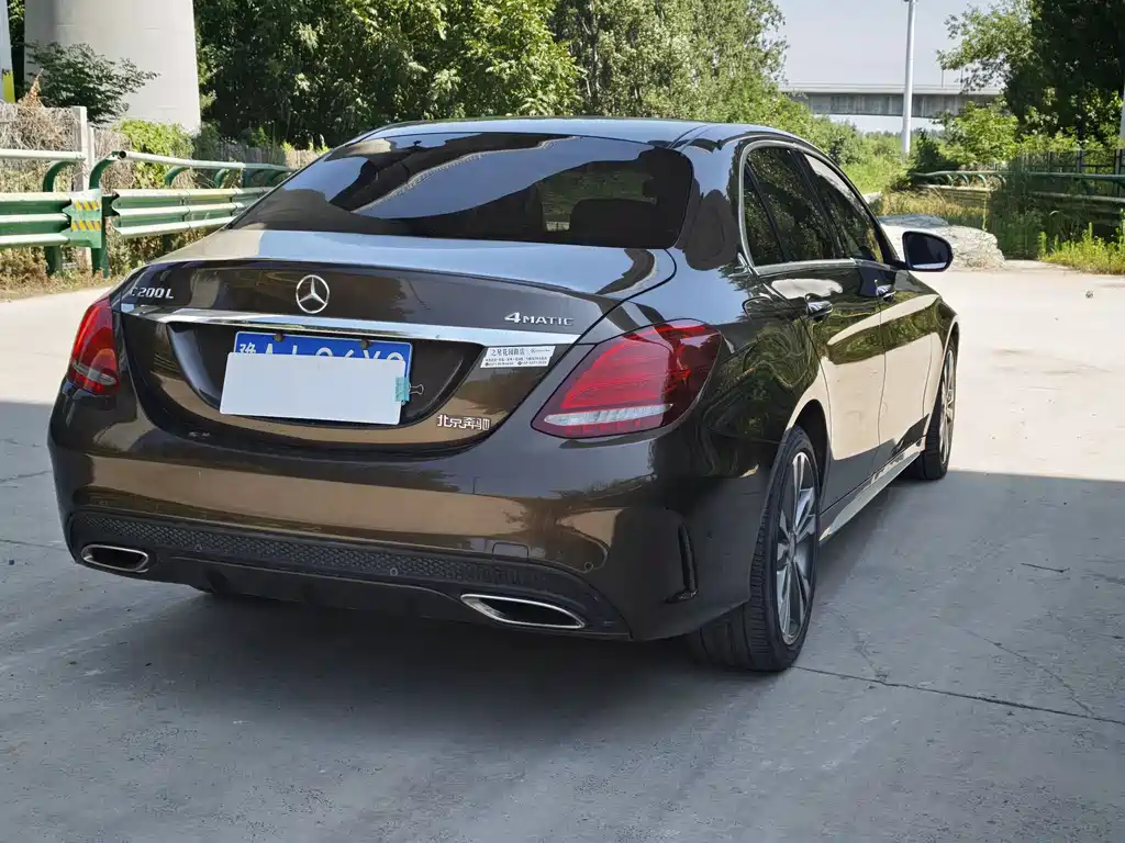 Mercedes-Benz C-Class 2015