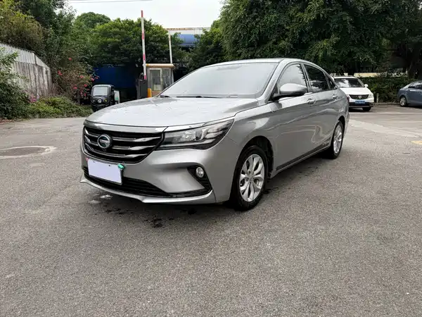 GAC Trumpchi GA4 2018