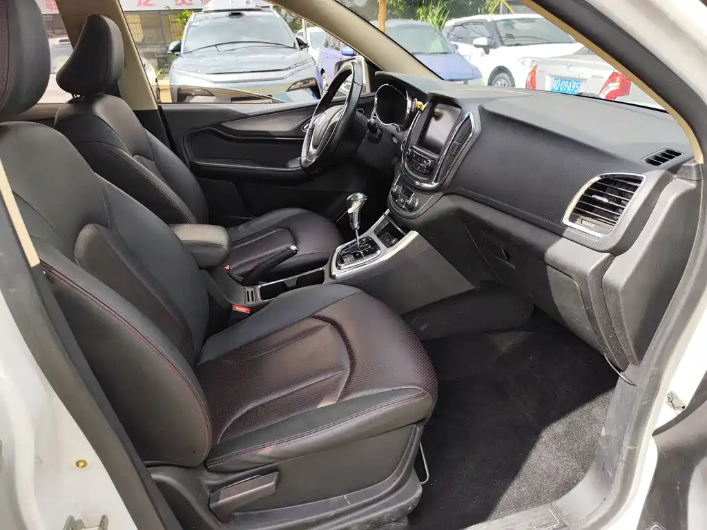 Baojun 560 2017
