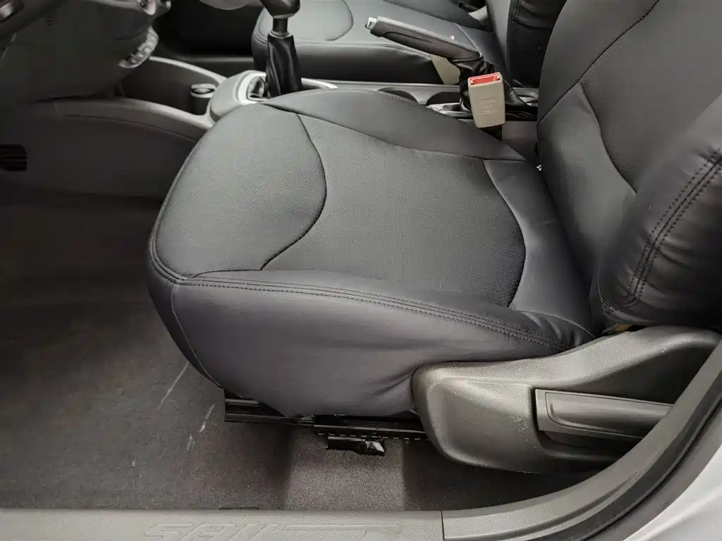 Chevrolet Sail 2015 — фото 20