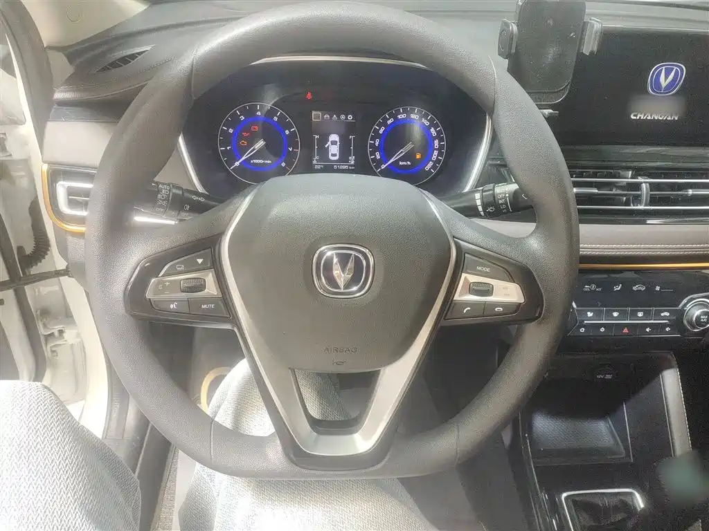 Changan Eado DT 2019 — фото 11