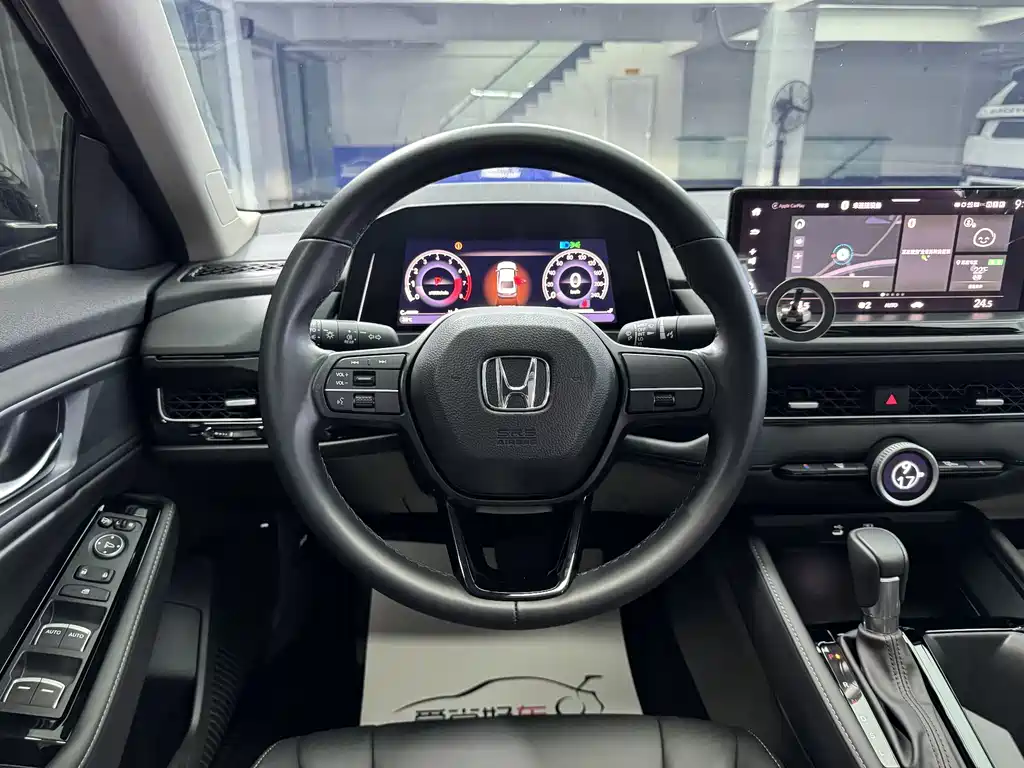Honda Inspire 2025 — фото 9
