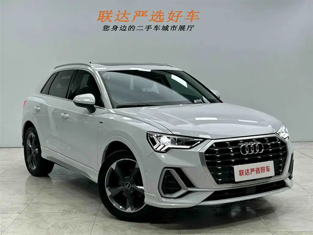 Audi Q3 2023 — фото 23