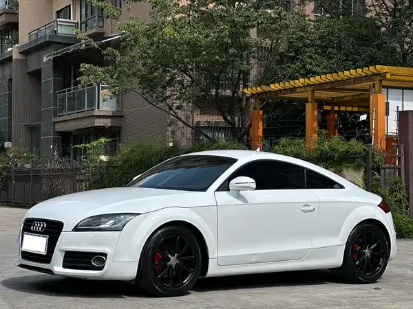 Audi TT 2012