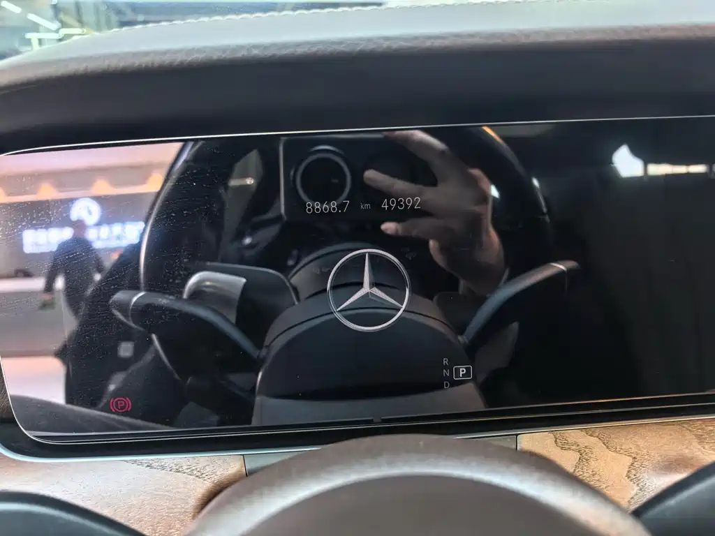 Mercedes-Benz E-Class 2023 — фото 7