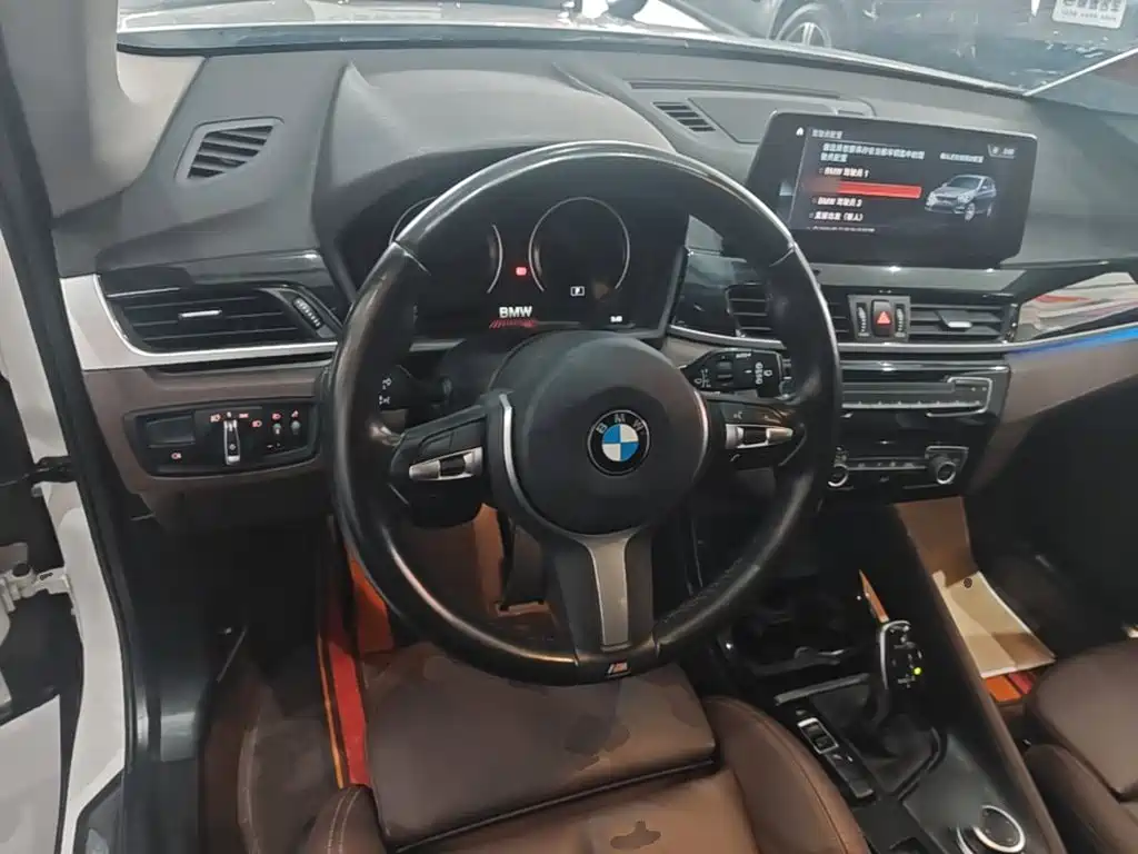 BMW X1 2021 — фото 11