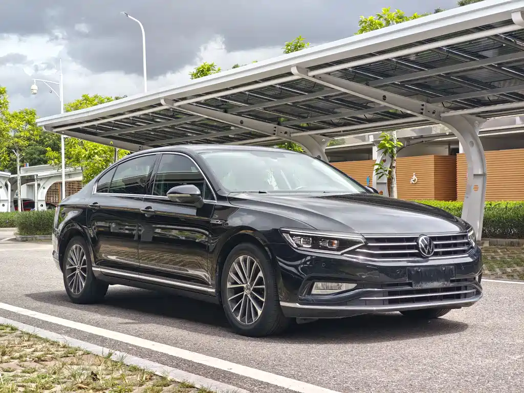 Volkswagen Magotan 2021