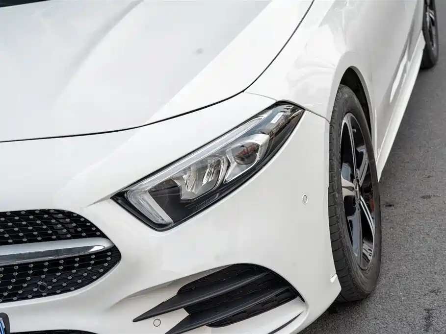 Mercedes-Benz A-Class 2023 — фото 12