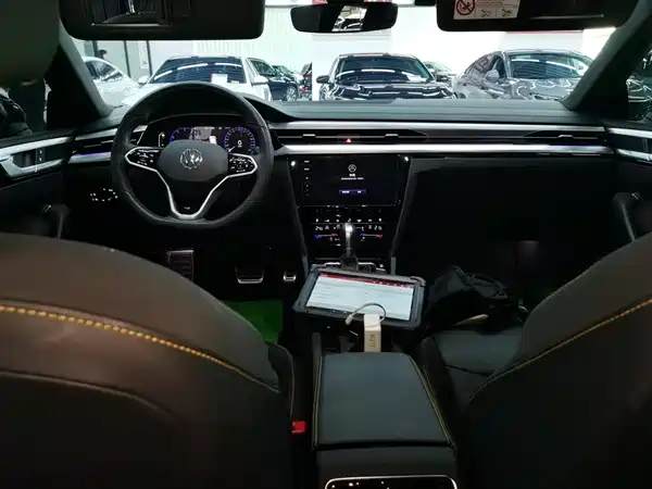 Volkswagen CC 2024