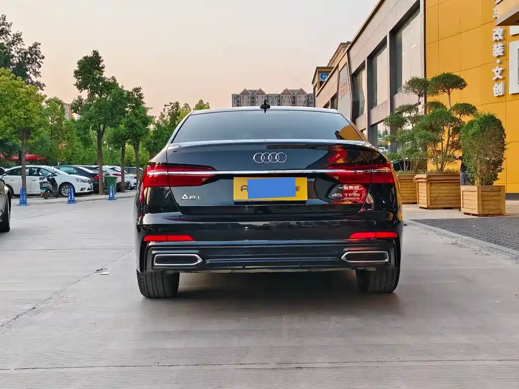 Audi A6L 2019 — фото 5