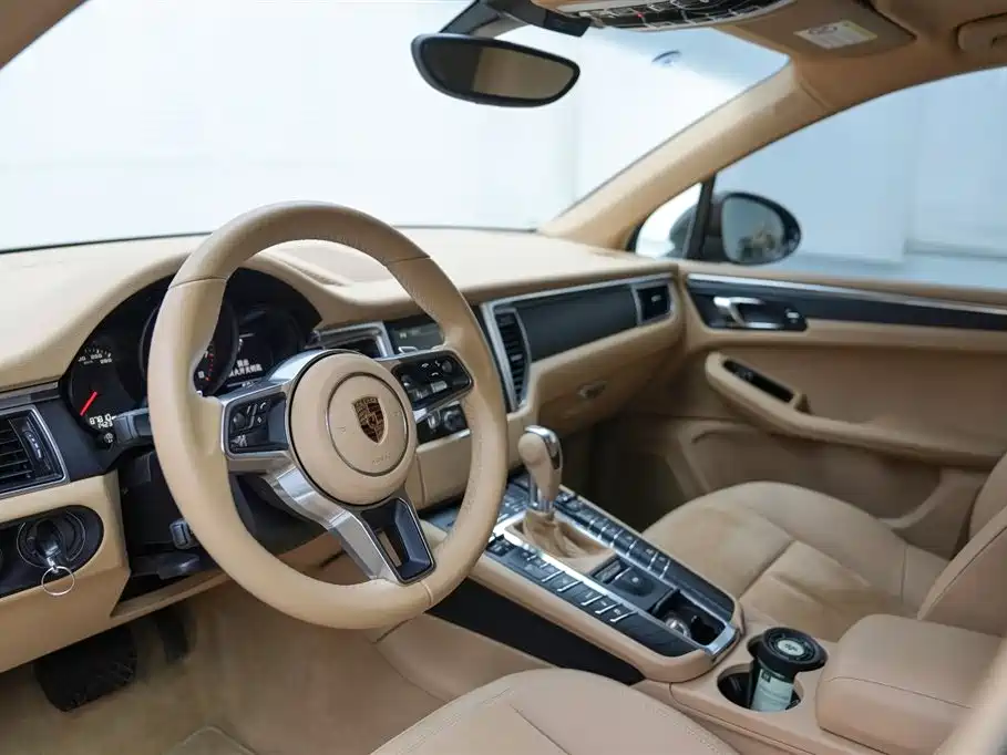 Porsche Macan 2016 — фото 6