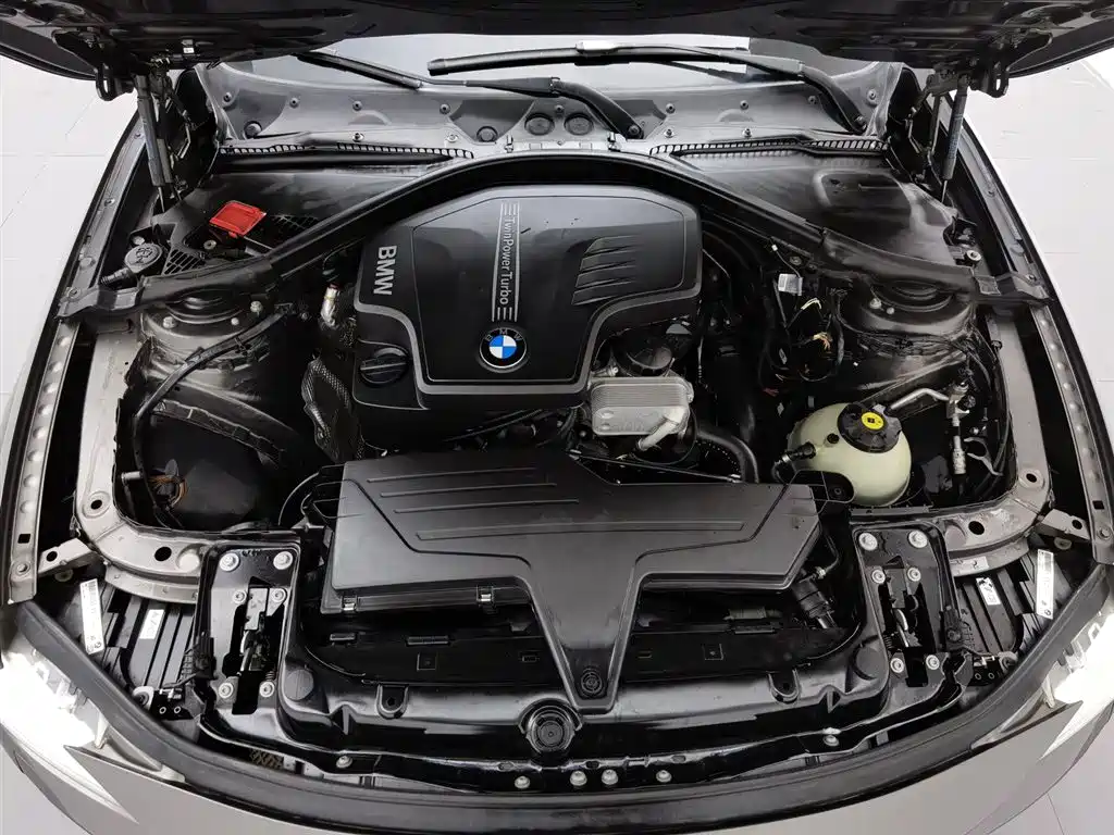 BMW 3 Series 2013