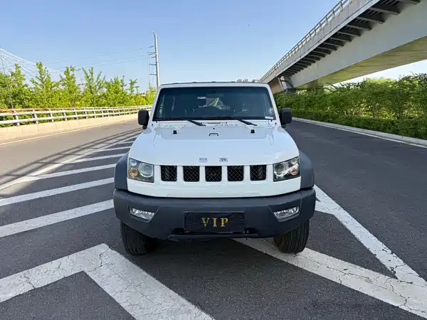 BAIC BJ40 2015