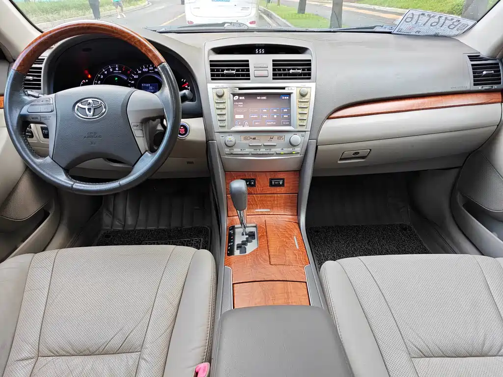 Toyota Camry 2013