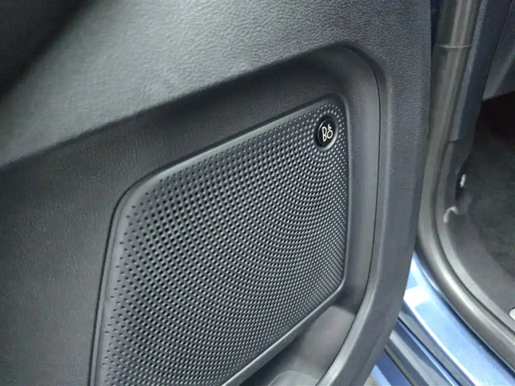 Ford Escape 2020 — фото 21
