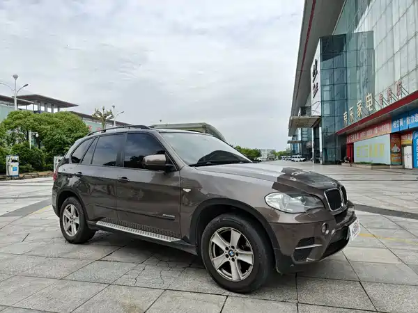 BMW X5 2011