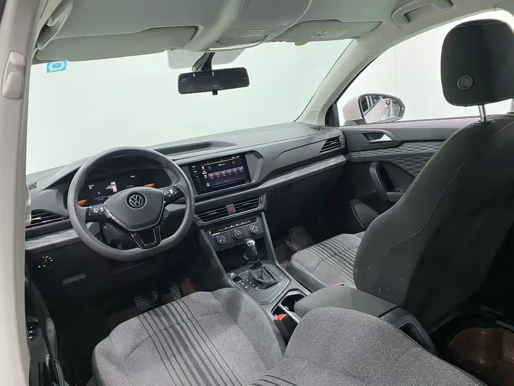 Volkswagen Tharu 2023