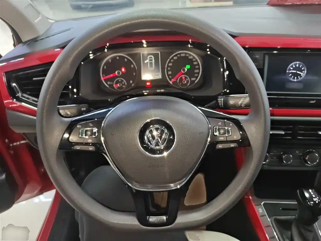 Volkswagen Polo 2019 — фото 11