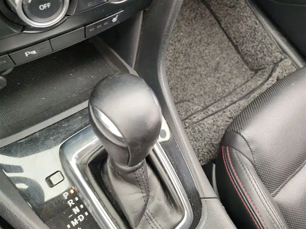 Mazda Atenza 2015 — фото 14