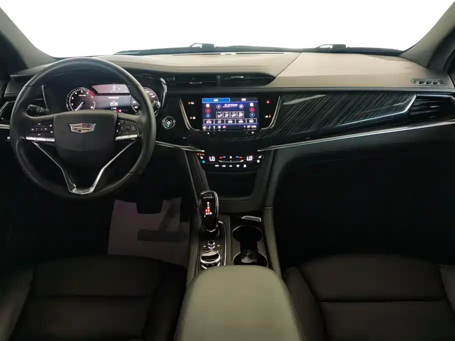 Cadillac XT6 2022 — фото 12