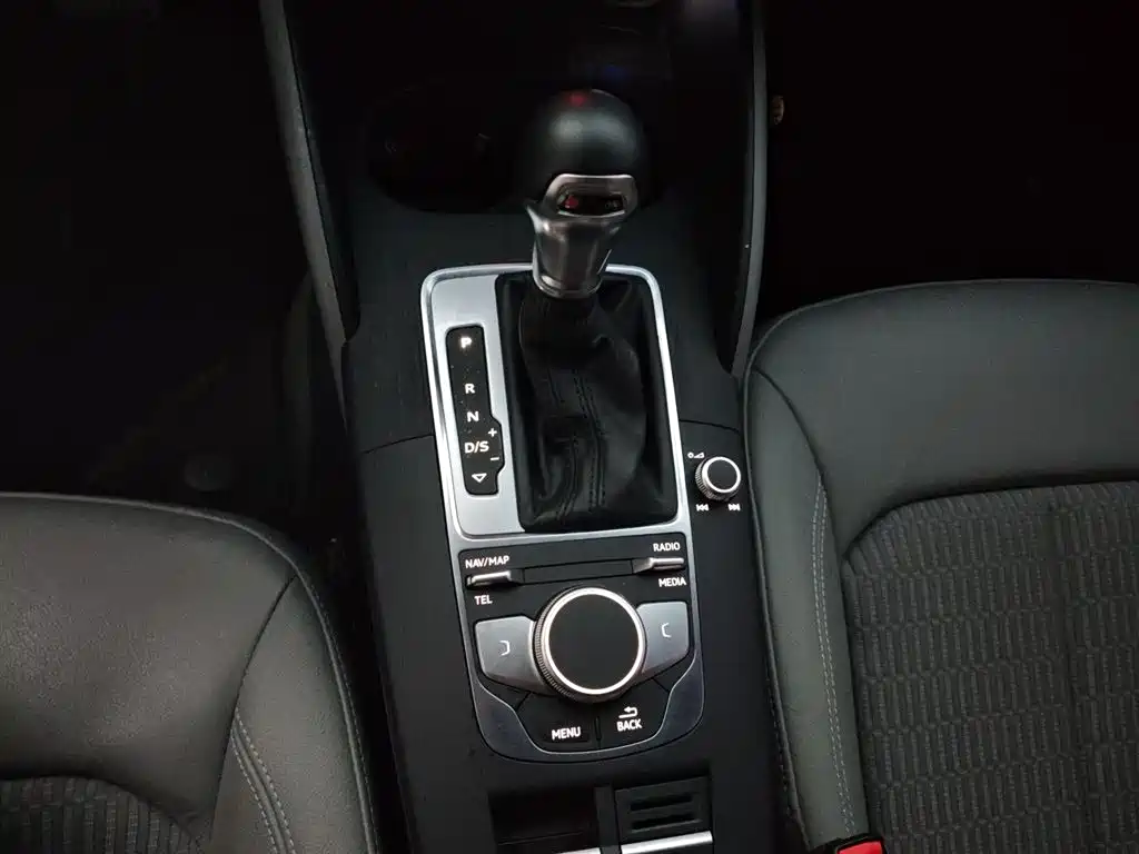 Audi A3 2020 — фото 10