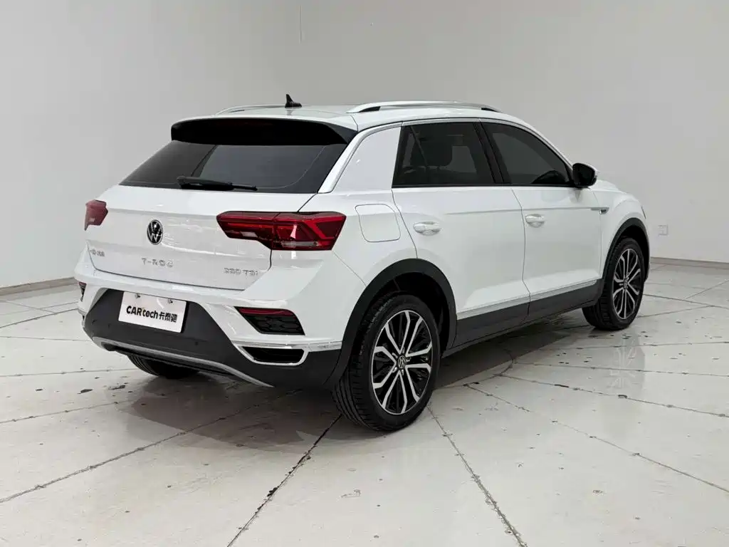 Volkswagen T-Roc 2021 — фото 8