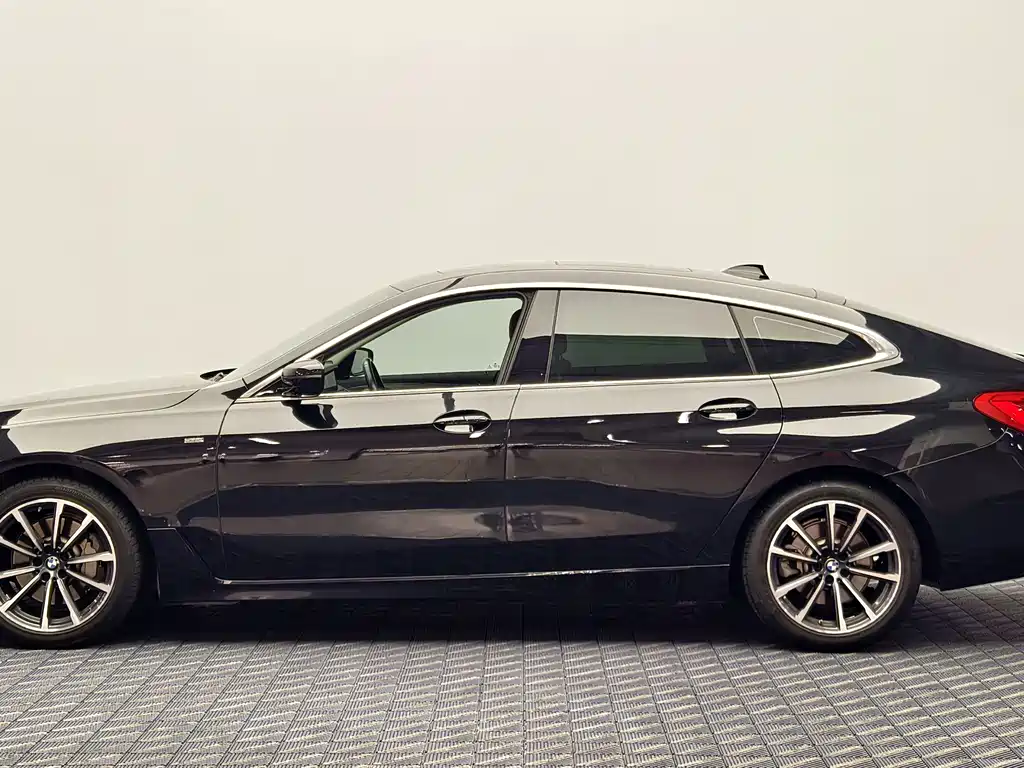 BMW 6 Series GT 2021 — фото 3