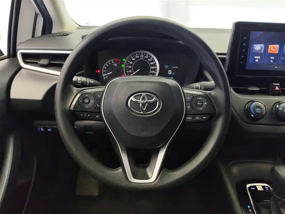 Toyota Corolla 2022 — фото 15