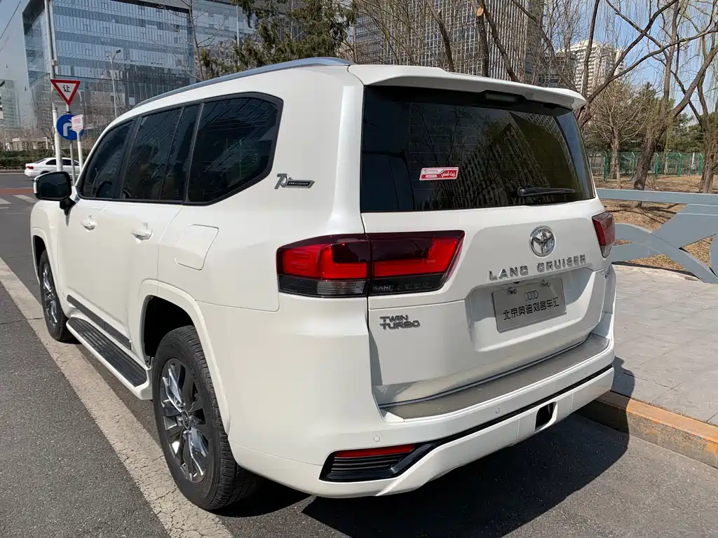 Toyota Land Cruiser 2025 — фото 20