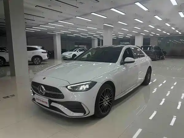 Mercedes-Benz C-Class 2022