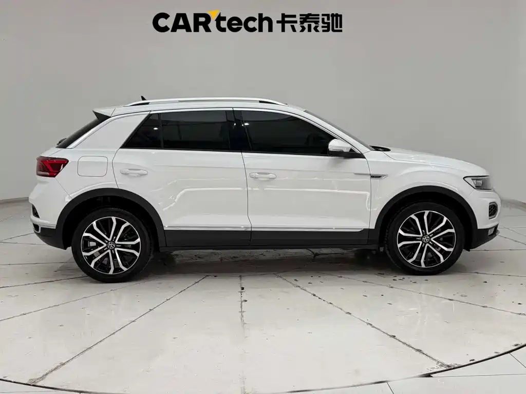 Volkswagen T-Roc 2021 — фото 12