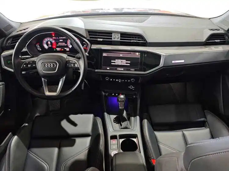 Audi Q3 2024 — фото 12