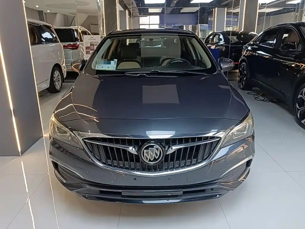 Buick Verano 2018 — фото 3