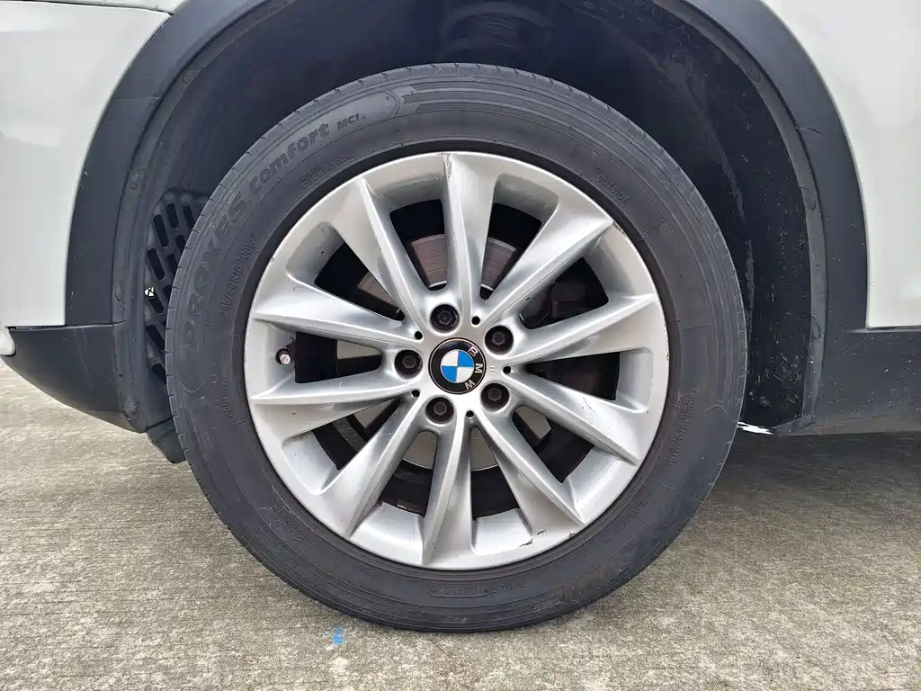 BMW X3 2013 — фото 19
