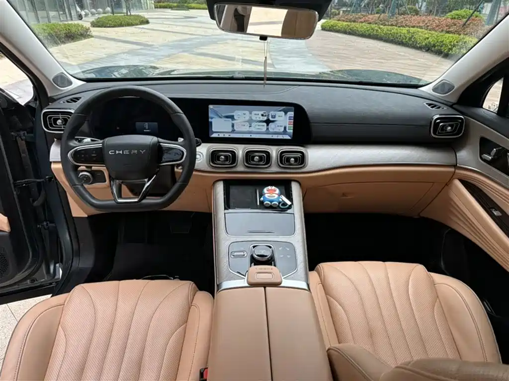 Chery Tiggo 9 2023 — фото 13