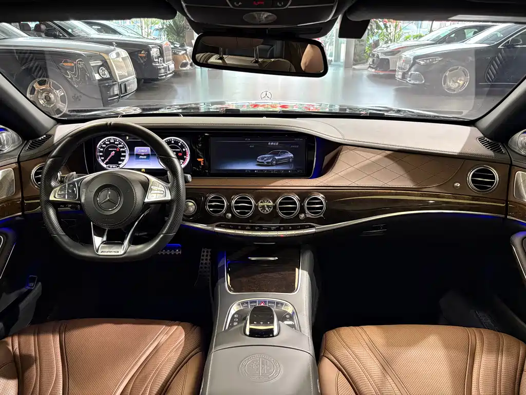 Mercedes-Benz S-Class AMG 2017 — фото 28