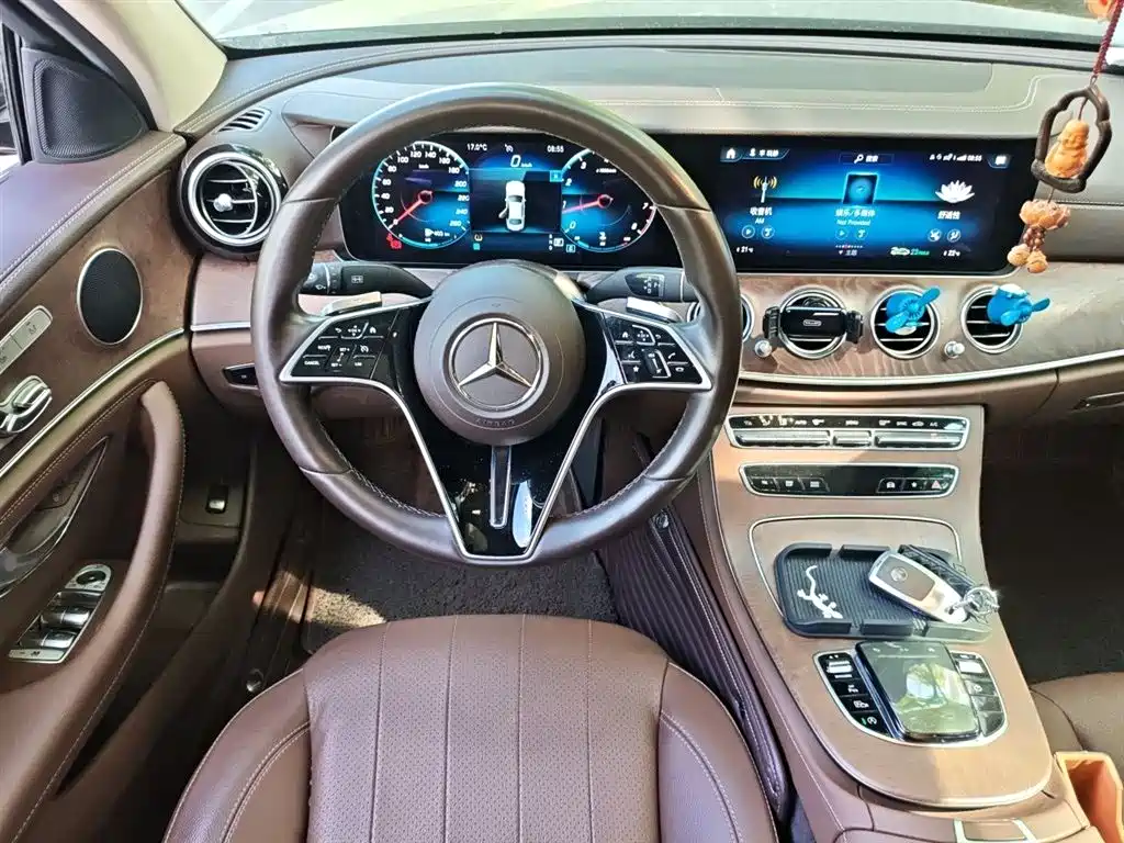 Mercedes-Benz E-Class 2020 — фото 3
