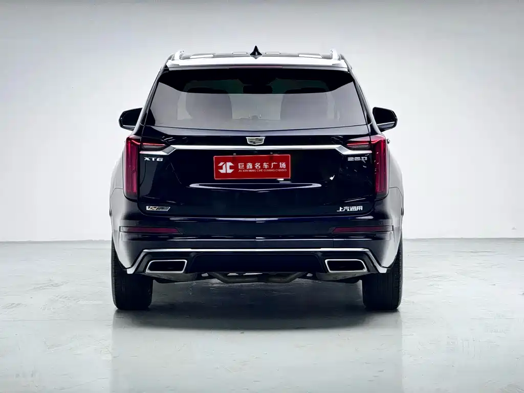 Cadillac XT6 2021 — фото 4