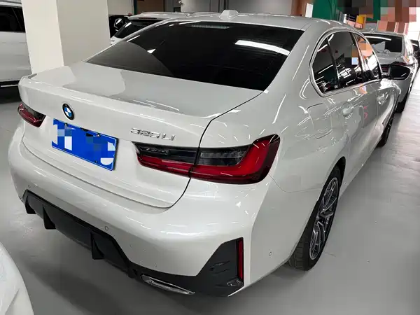 BMW 3 Series 2024