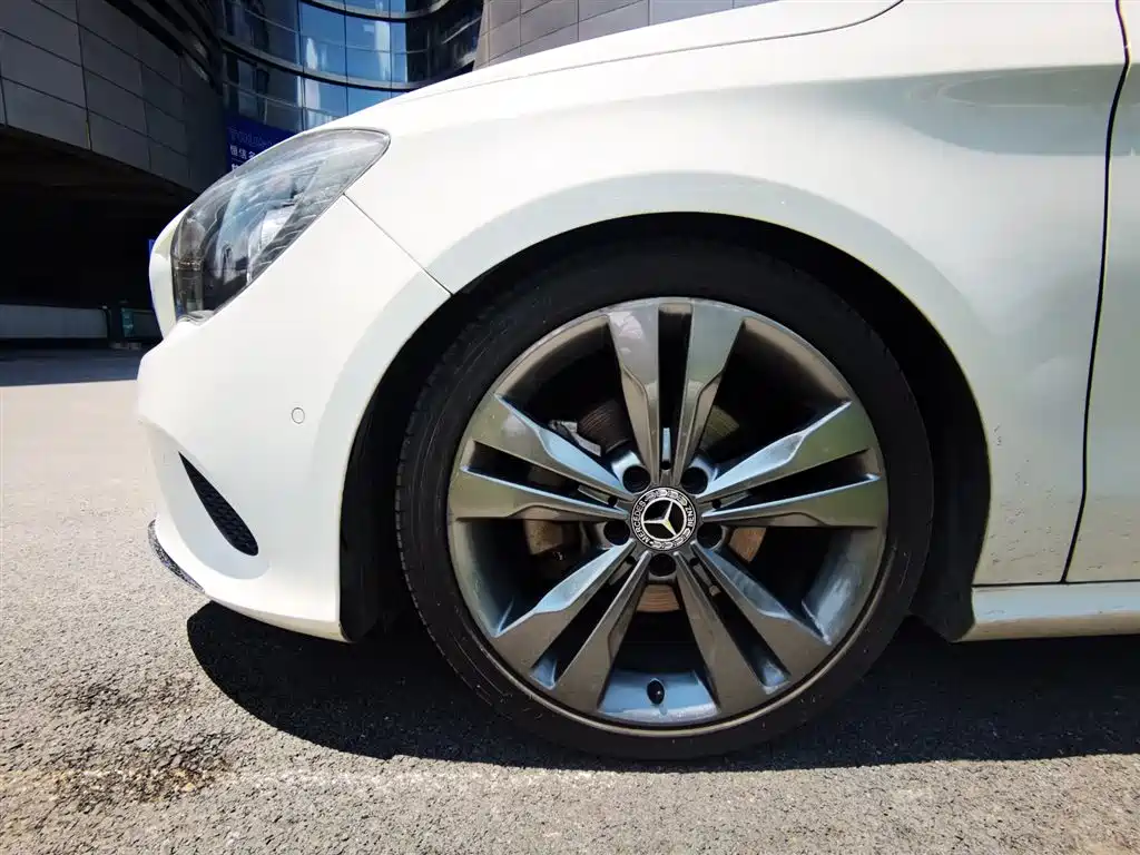 Mercedes-Benz CLA 2017 — фото 10