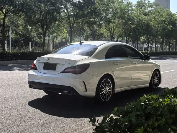 Mercedes-Benz CLA 2018