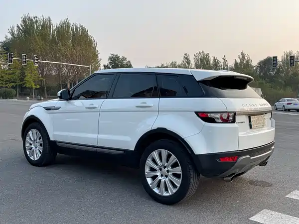 Land Rover Range Rover Evoque 2015