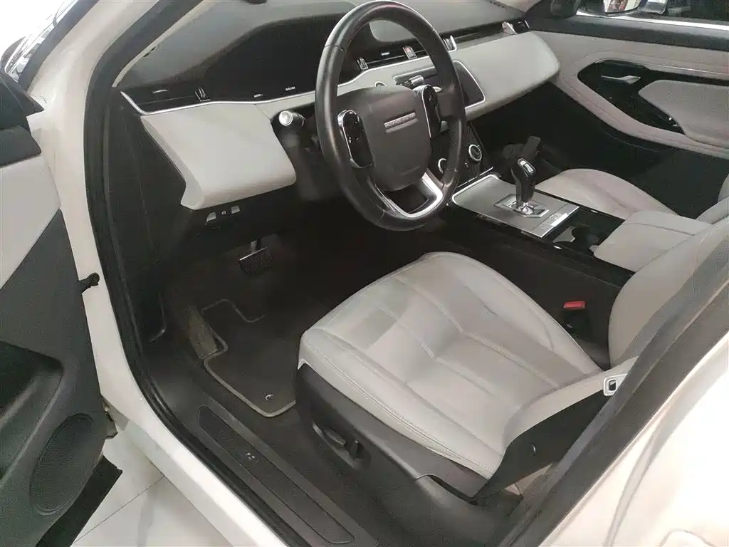 Land Rover Evoque 2020 — фото 15