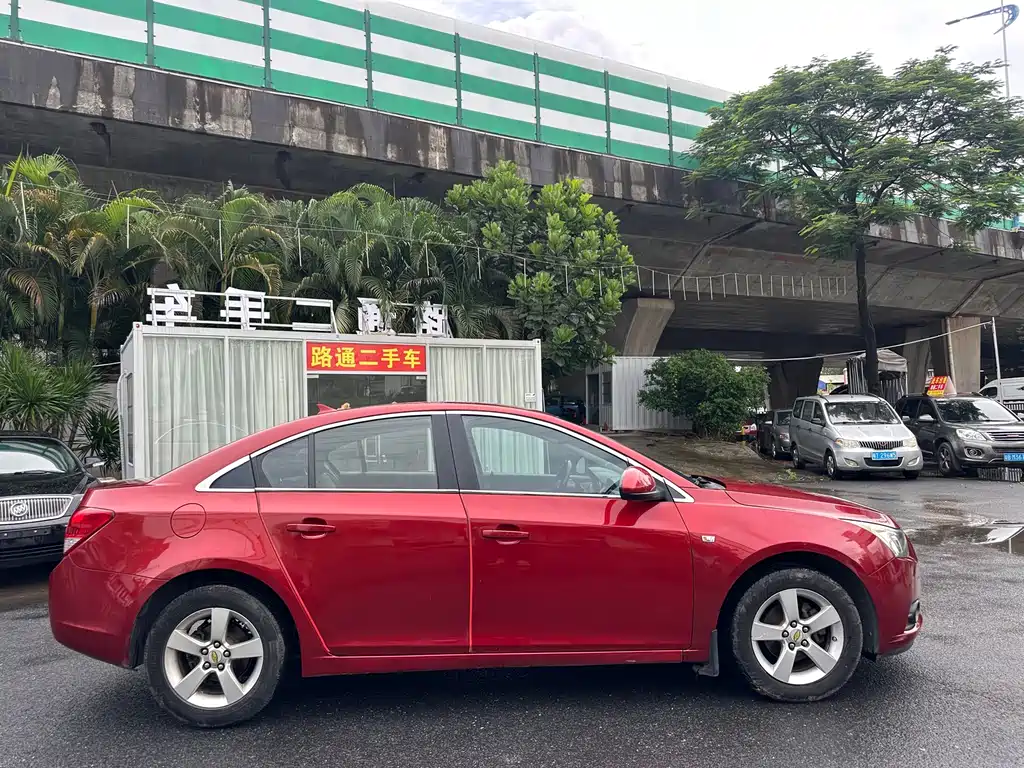 Chevrolet Cruze 2012