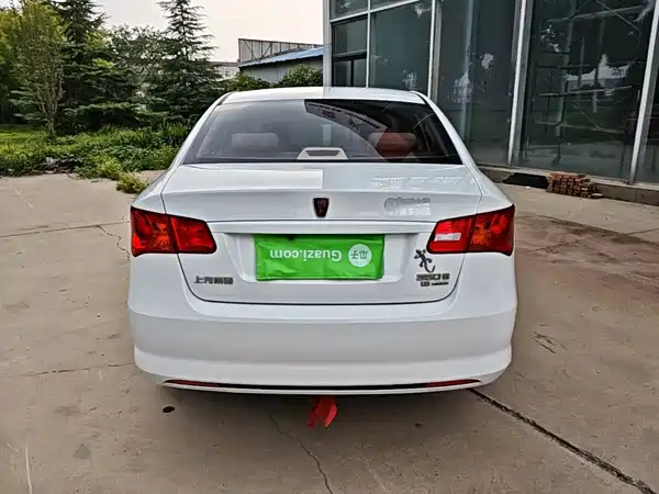 Roewe 350 2015
